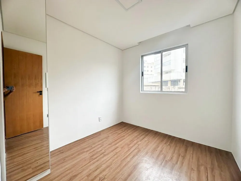 Apartamento, 3 quartos, 75 m² - Foto 2