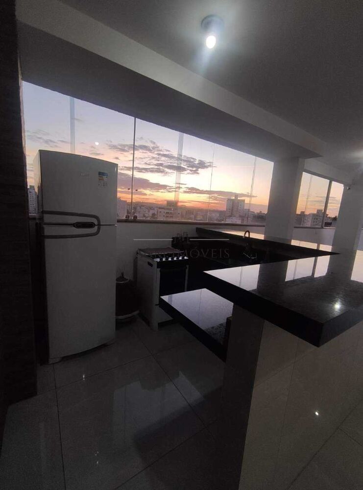 Apartamento para alugar com 1 quarto, 40m² - Foto 12