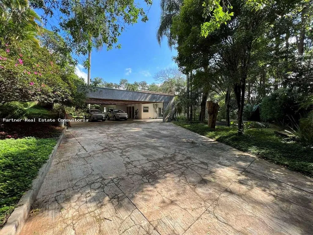 Casa, 6 quartos, 4415 m² - Foto 1