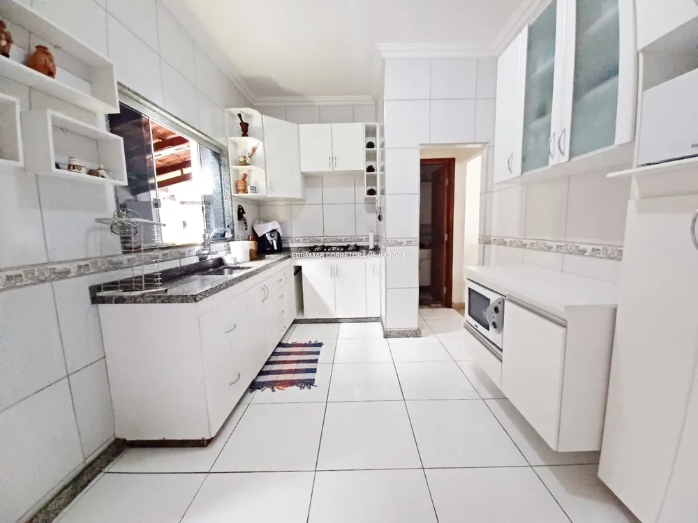 Casa, 3 quartos, 163 m² - Foto 2