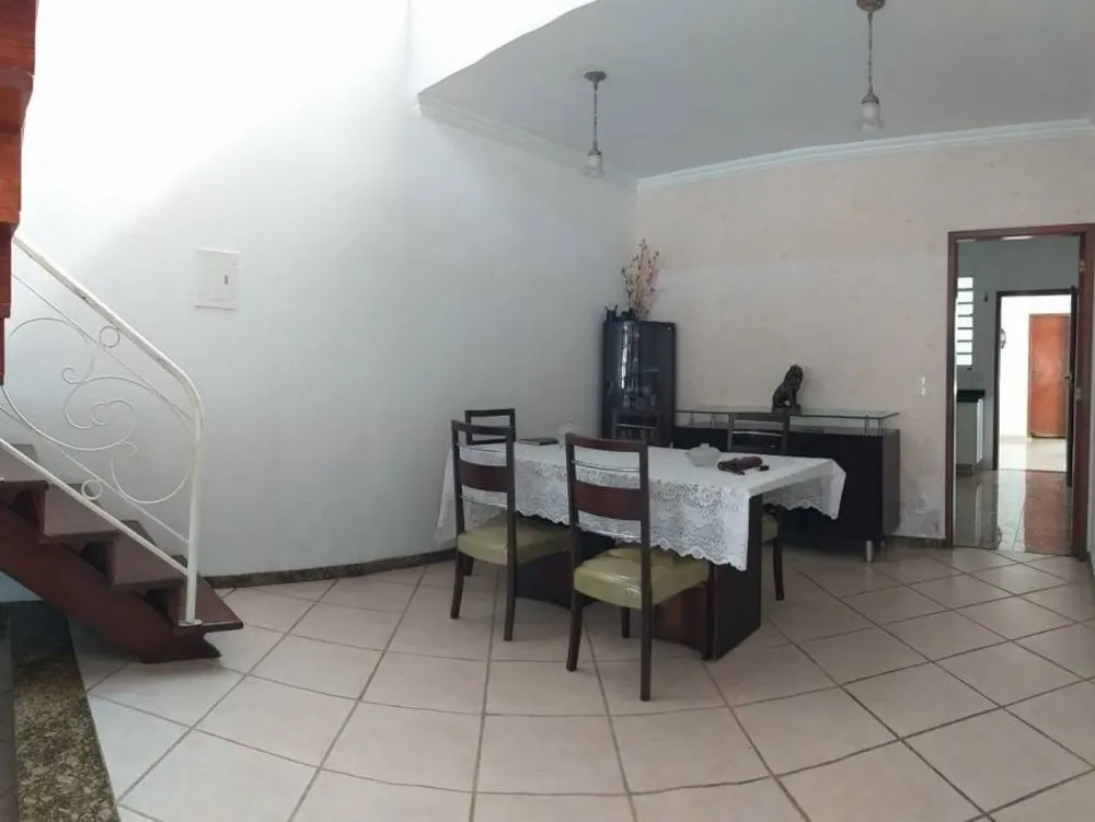 Casa, 4 quartos, 420 m² - Foto 3