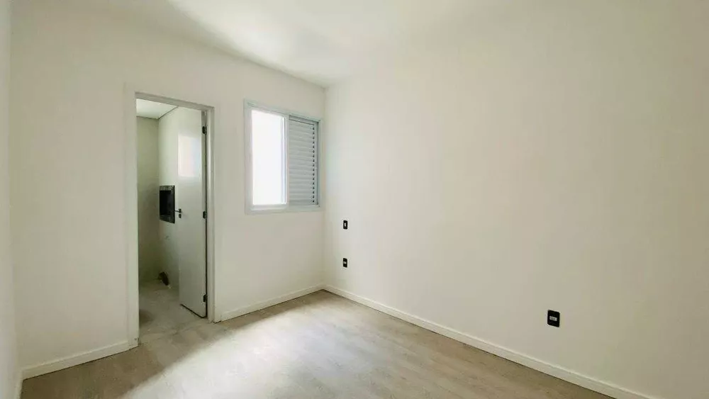 Apartamento à venda com 3 quartos, 78m² - Foto 3