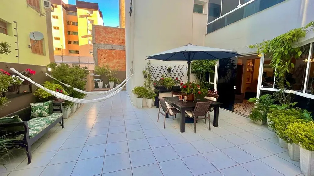 Apartamento, 2 quartos, 220 m² - Foto 1