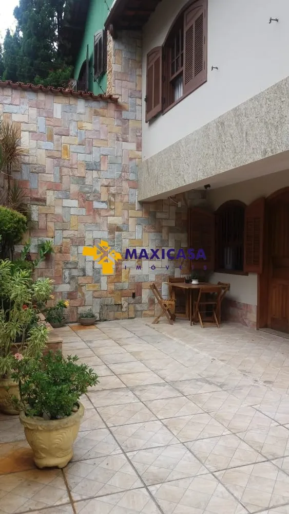Casa, 4 quartos, 178 m² - Foto 2
