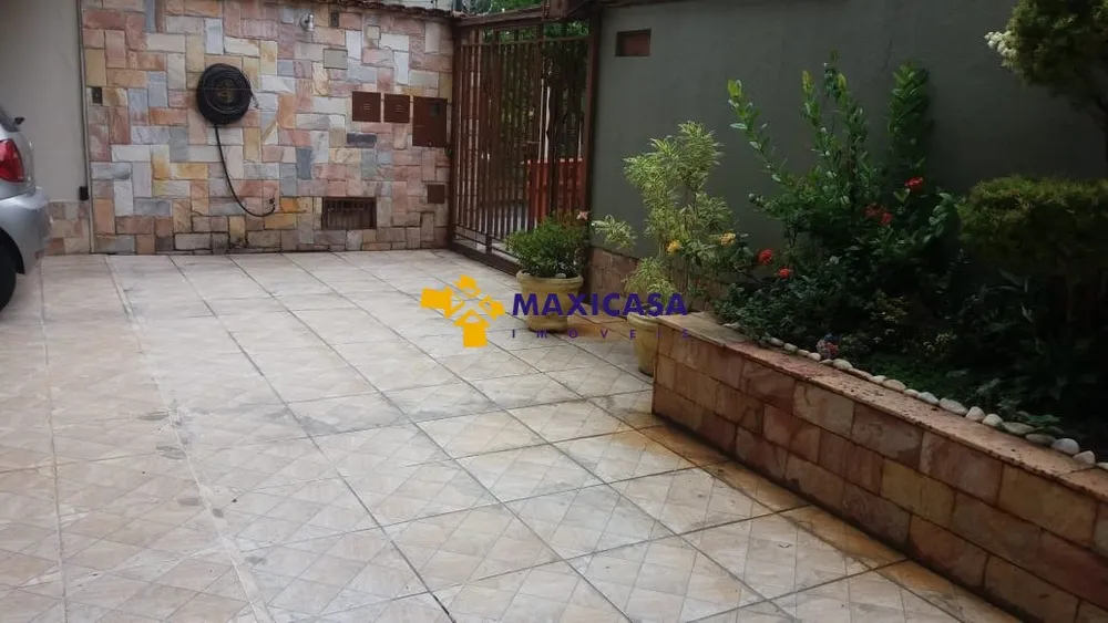 Casa, 4 quartos, 178 m² - Foto 1