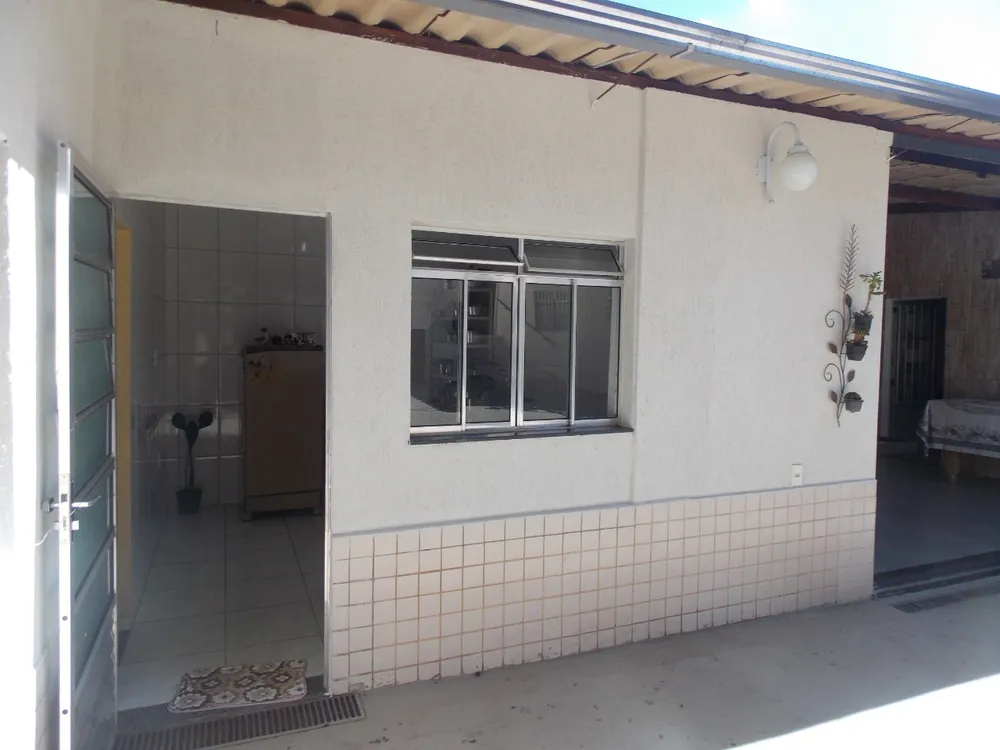 Casa, 6 quartos, 197 m² - Foto 10