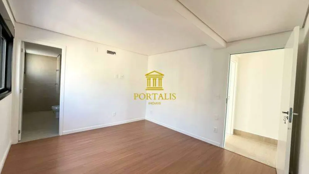 Cobertura, 3 quartos, 157 m² - Foto 6