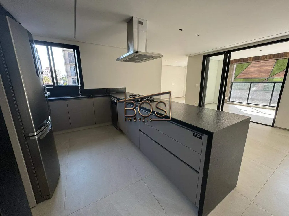 Apartamento, 3 quartos, 140 m² - Foto 1