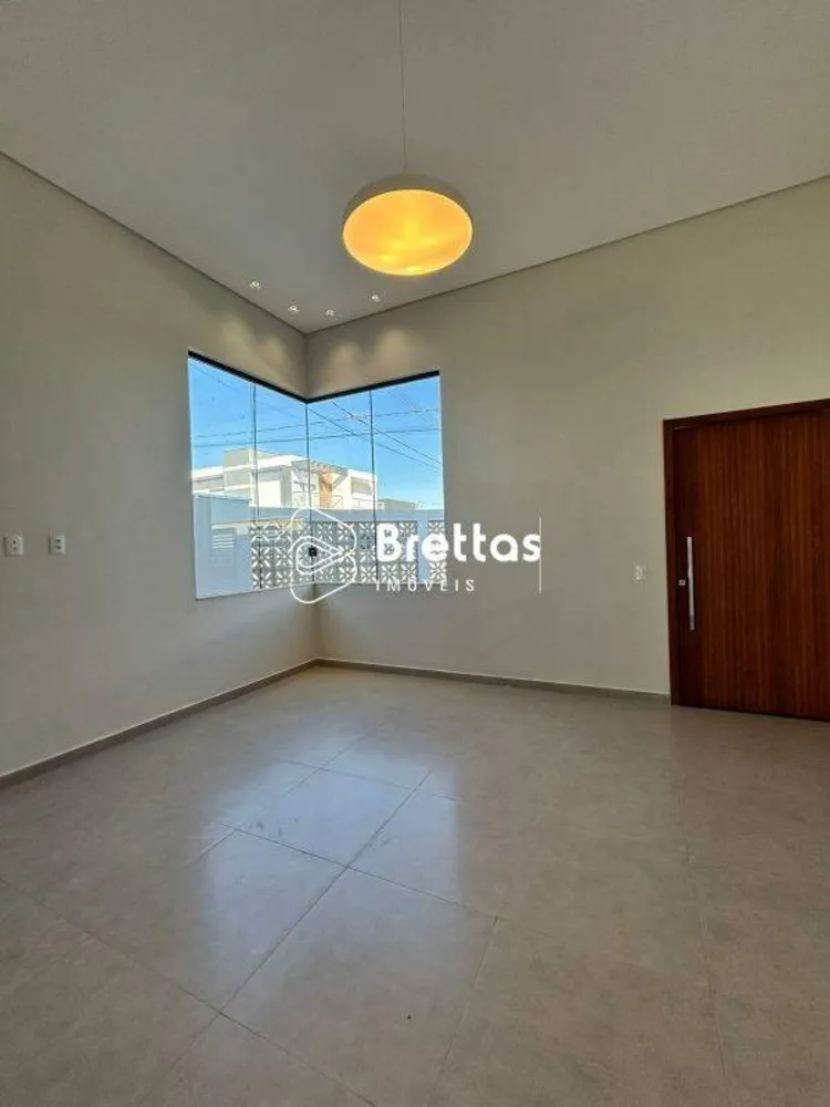 Casa, 3 quartos, 185 m² - Foto 2