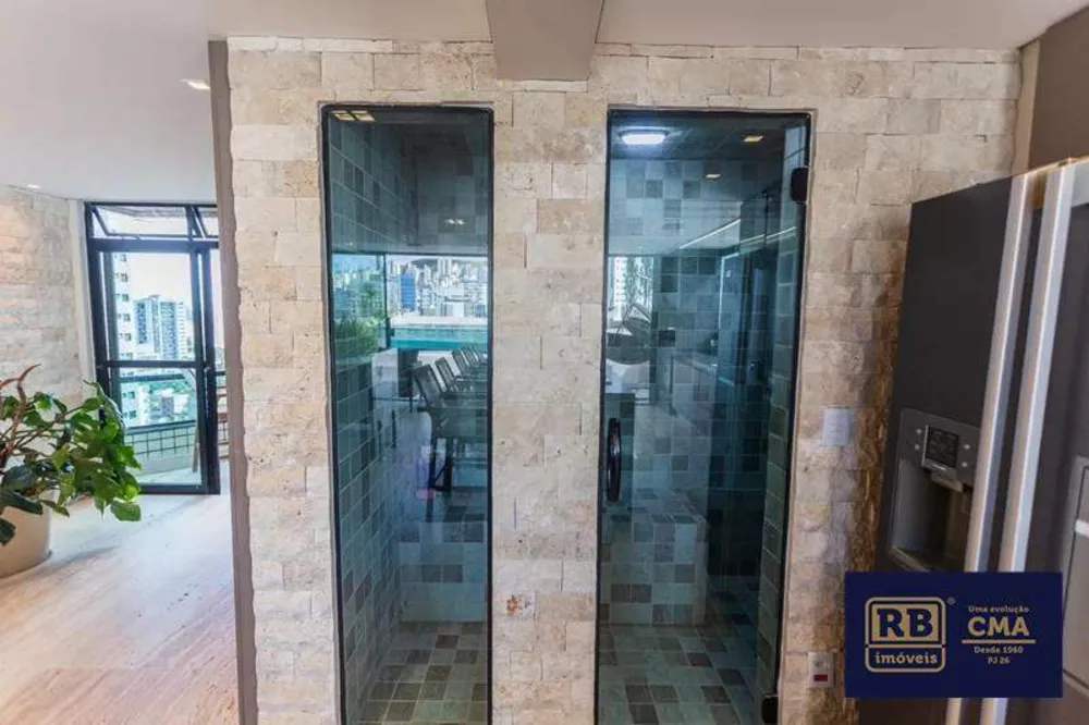 Cobertura, 3 quartos, 210 m² - Foto 2