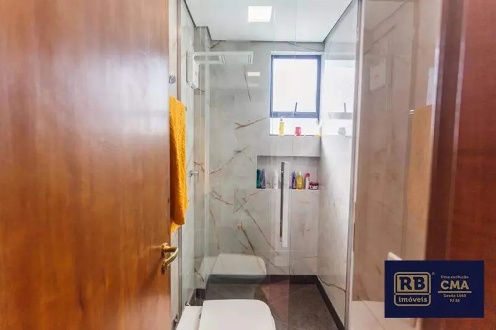 Cobertura, 3 quartos, 210 m² - Foto 10