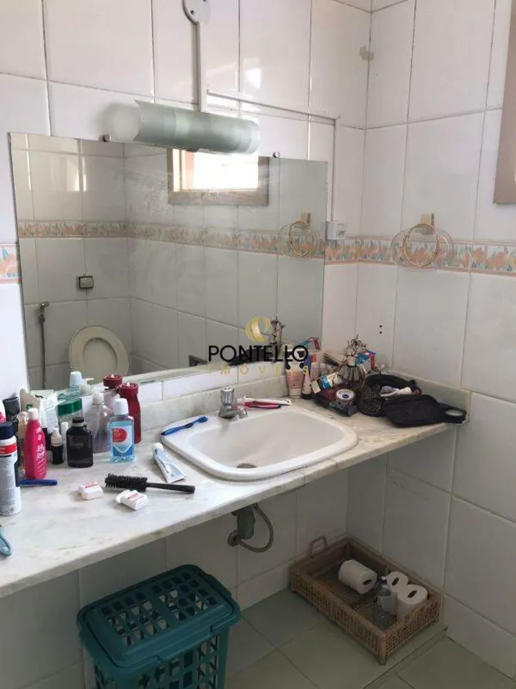 Casa, 3 quartos, 241 m² - Foto 12