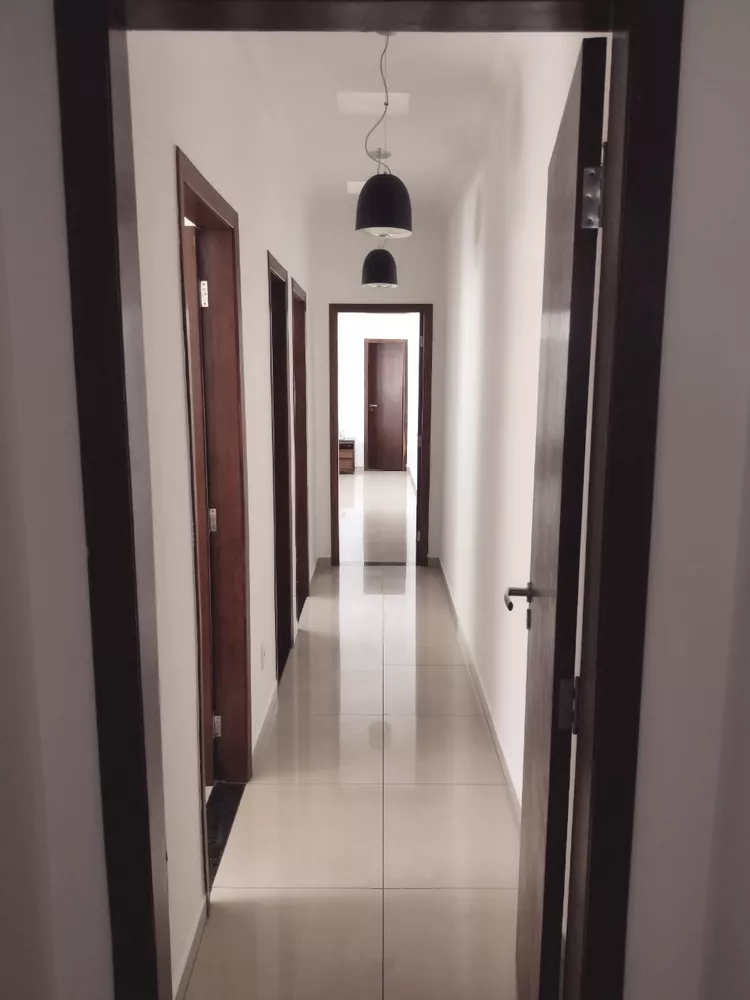 Casa à venda com 3 quartos, 135m² - Foto 13