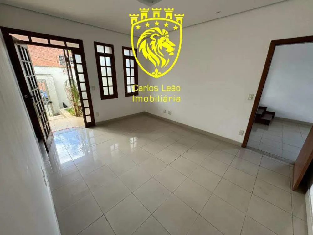 Casa, 3 quartos, 254 m² - Foto 2