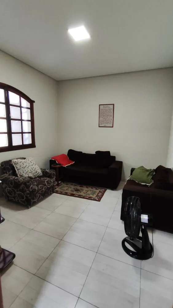 Casa, 5 quartos, 287 m² - Foto 3