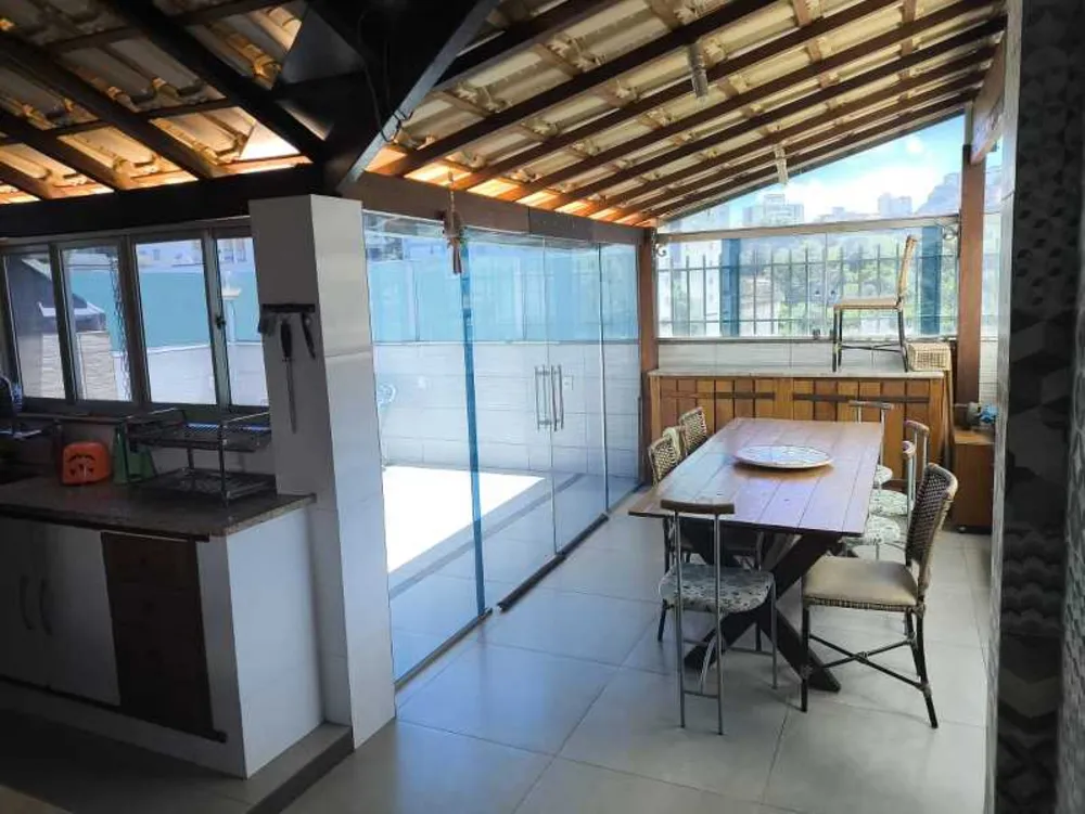 Cobertura, 4 quartos, 220 m² - Foto 1