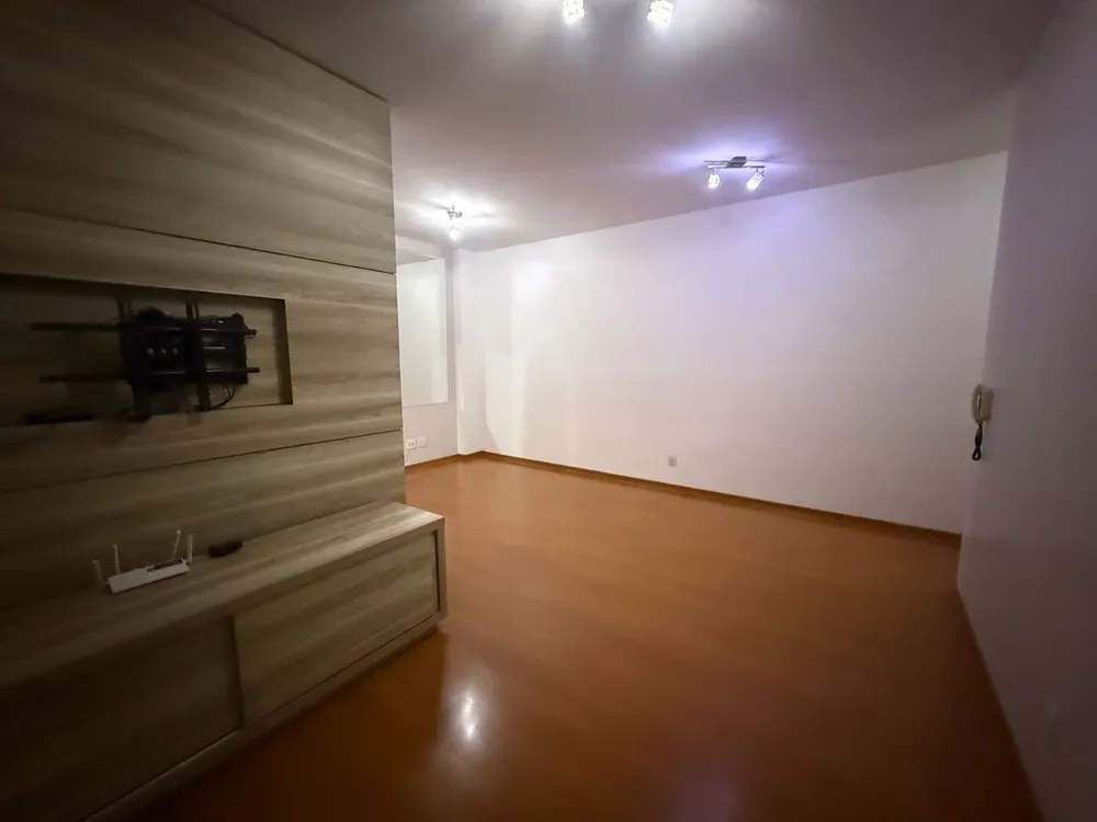 Apartamento, 3 quartos, 77 m² - Foto 2