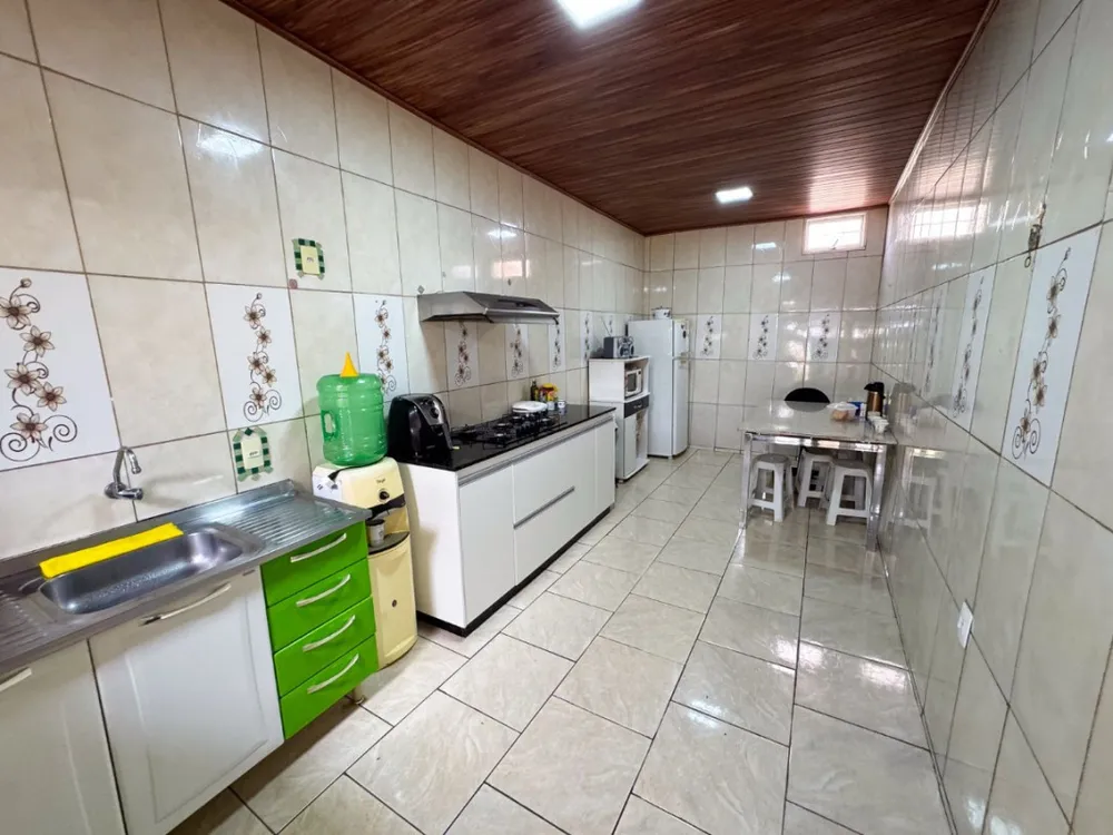 Casa, 3 quartos, 180 m² - Foto 3