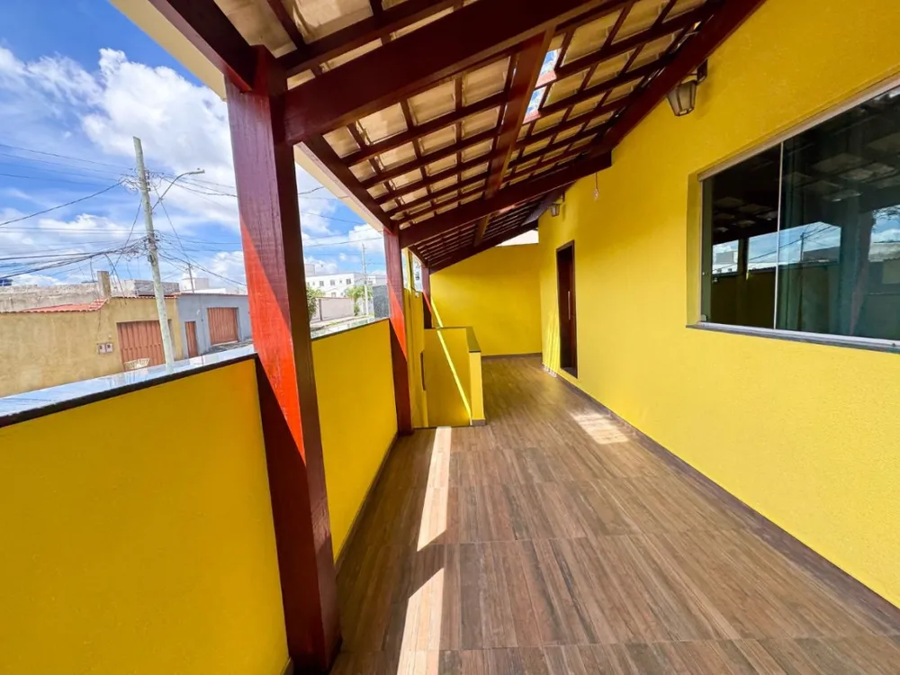 Casa, 3 quartos, 180 m² - Foto 1