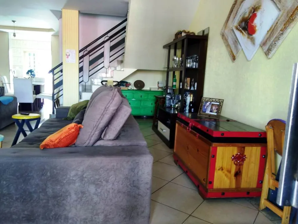 Casa, 4 quartos, 269 m² - Foto 2