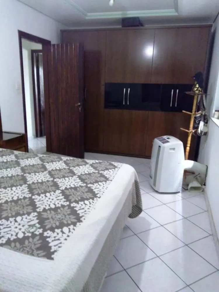 Casa, 4 quartos, 269 m² - Foto 18