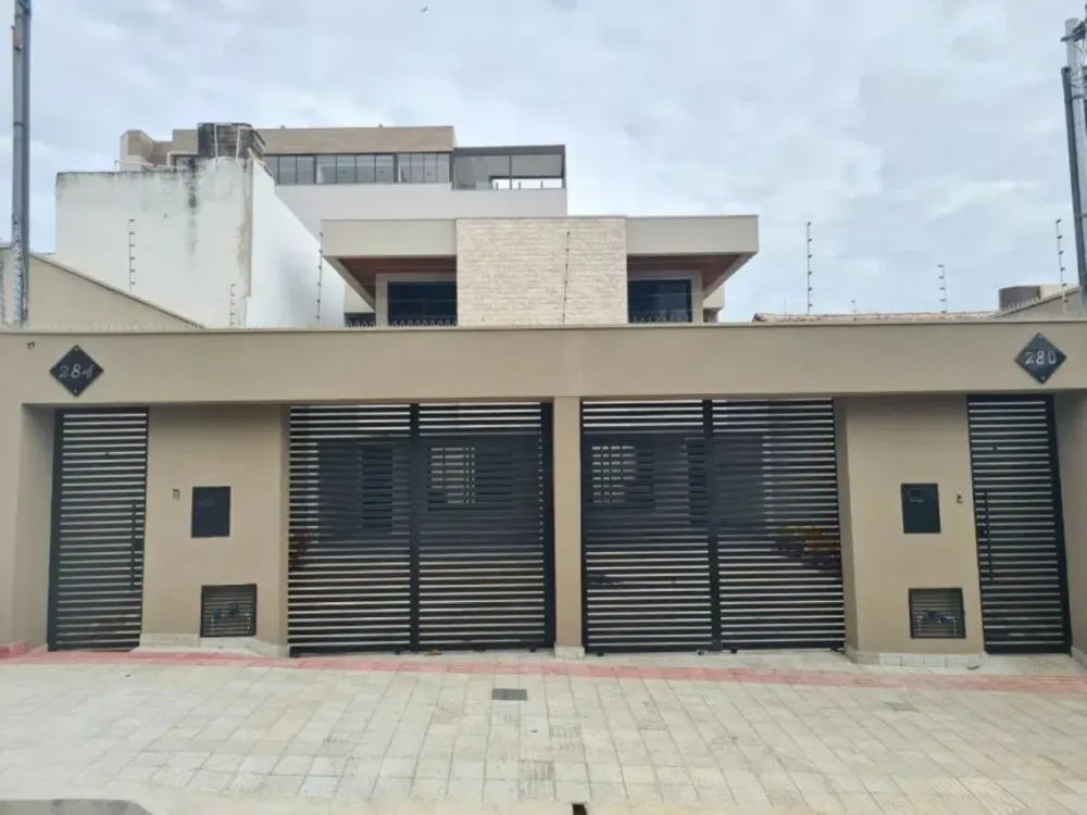 Casa, 4 quartos, 156 m² - Foto 1