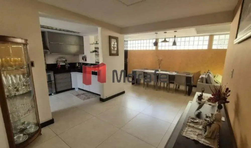 Casa, 5 quartos, 240 m² - Foto 8