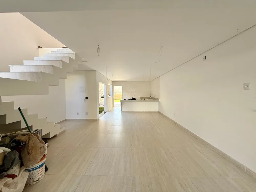 Casa, 3 quartos, 207 m² - Foto 4