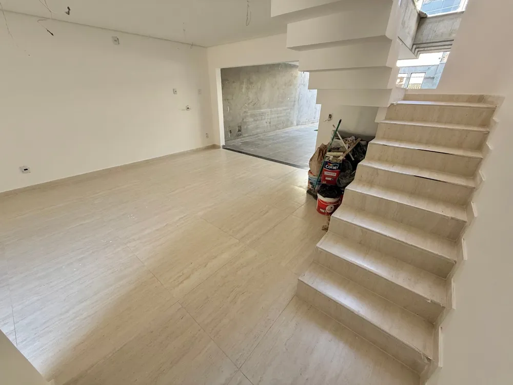 Casa, 3 quartos, 207 m² - Foto 3