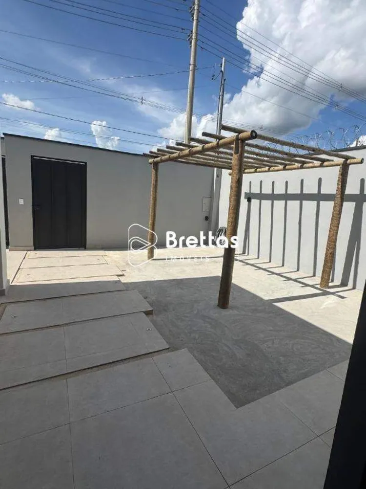Casa, 2 quartos, 216 m² - Foto 3