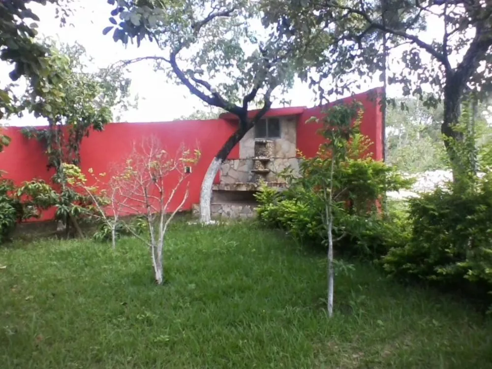 Chácara à venda com 5 quartos, 200m² - Foto 3