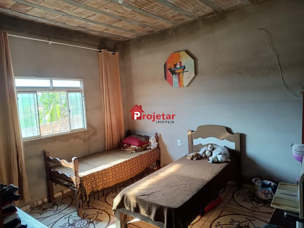 Casa, 3 quartos, 180 m² - Foto 1