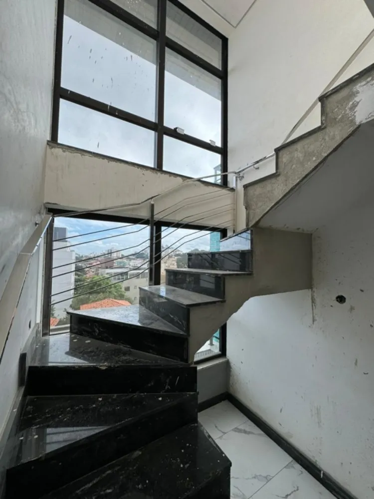Cobertura, 3 quartos, 201 m² - Foto 2