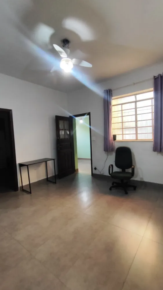 Casa, 5 quartos, 300 m² - Foto 2