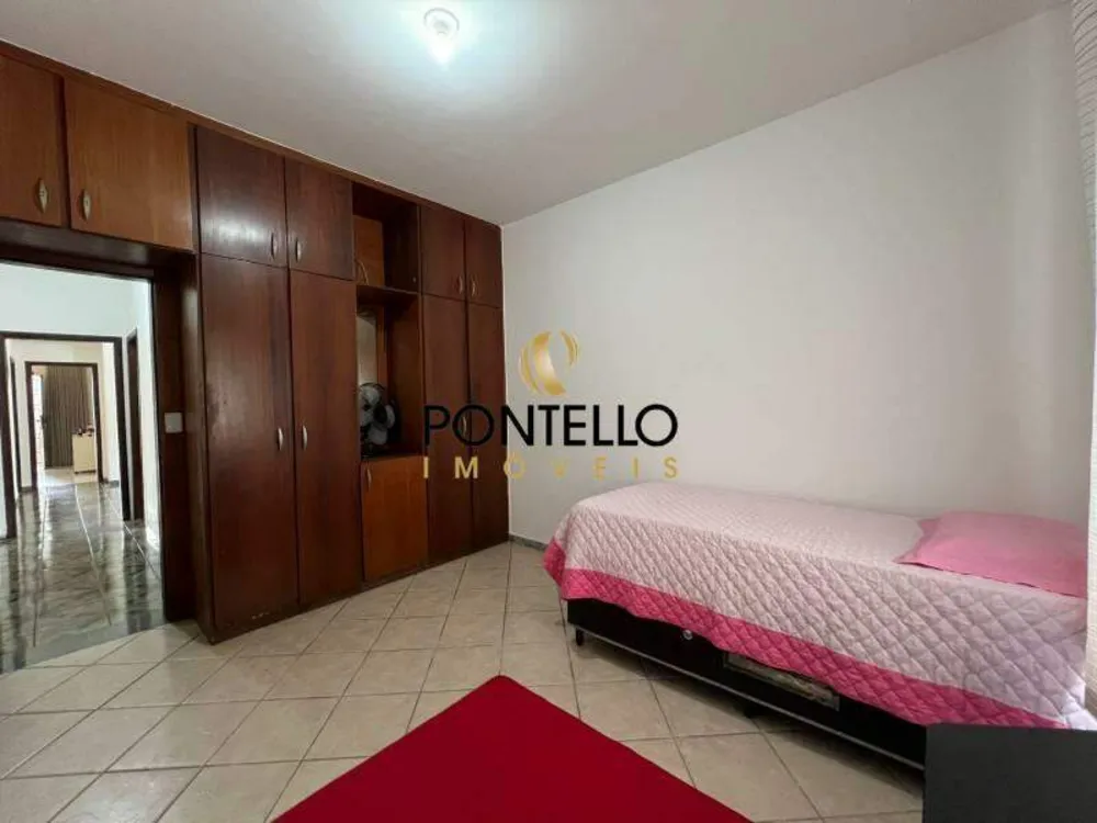 Casa, 6 quartos, 300 m² - Foto 8
