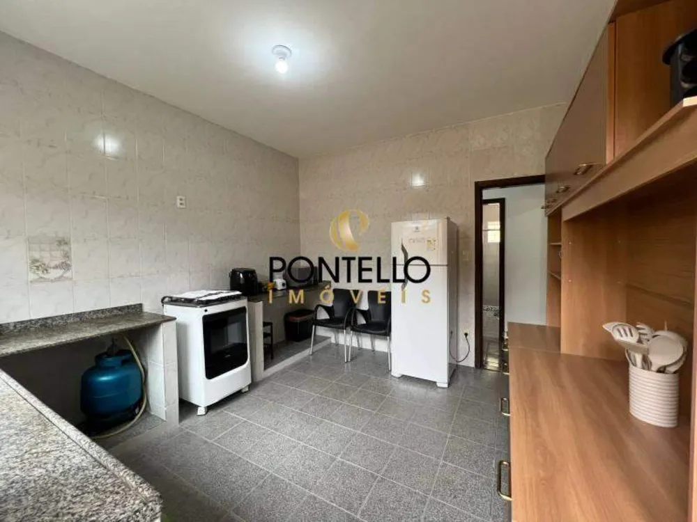 Casa, 6 quartos, 300 m² - Foto 10
