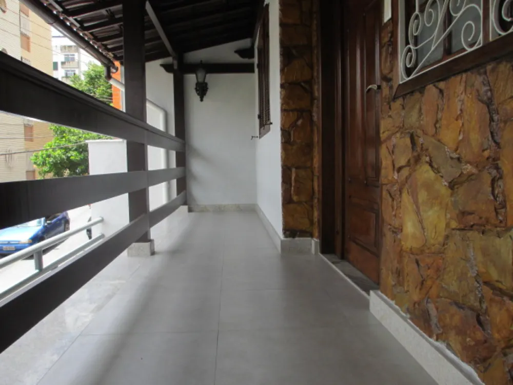 Casa, 4 quartos, 263 m² - Foto 1