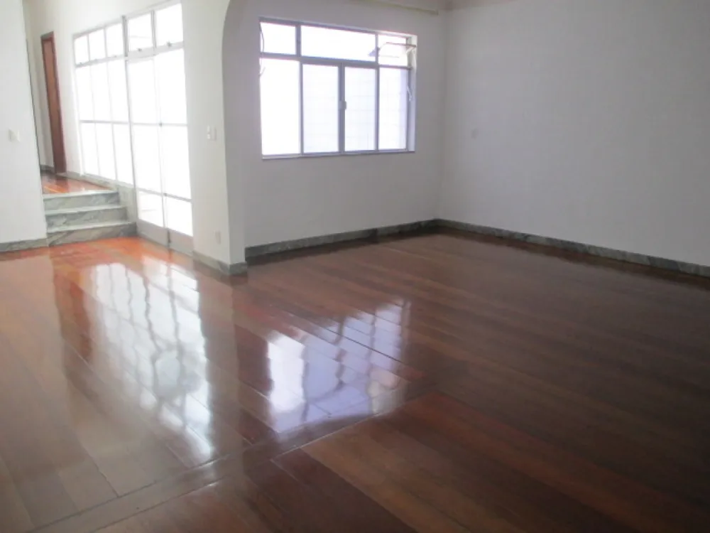 Casa, 4 quartos, 263 m² - Foto 4