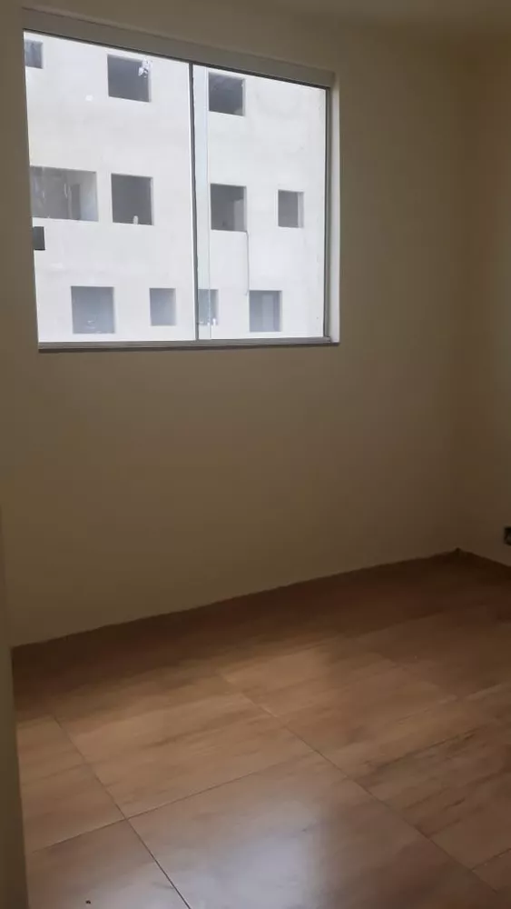 Apartamento à venda com 3 quartos, 63m² - Foto 4