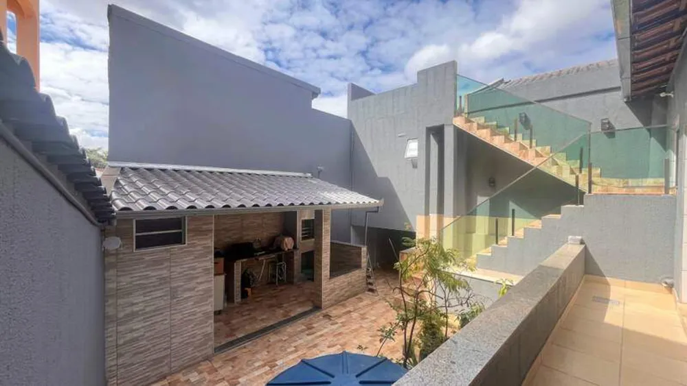Casa, 3 quartos, 201 m² - Foto 3