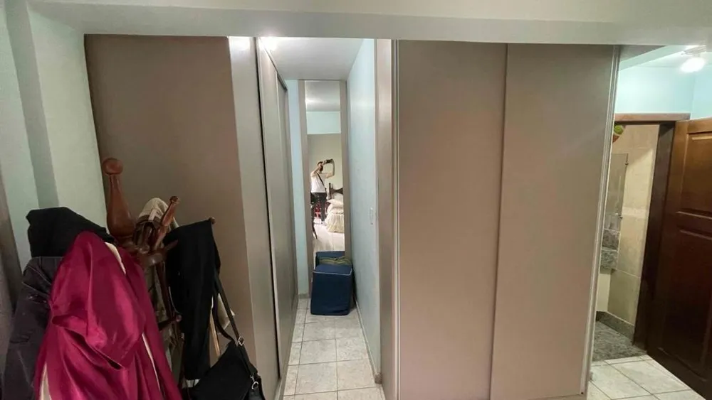 Casa, 5 quartos, 352 m² - Foto 2