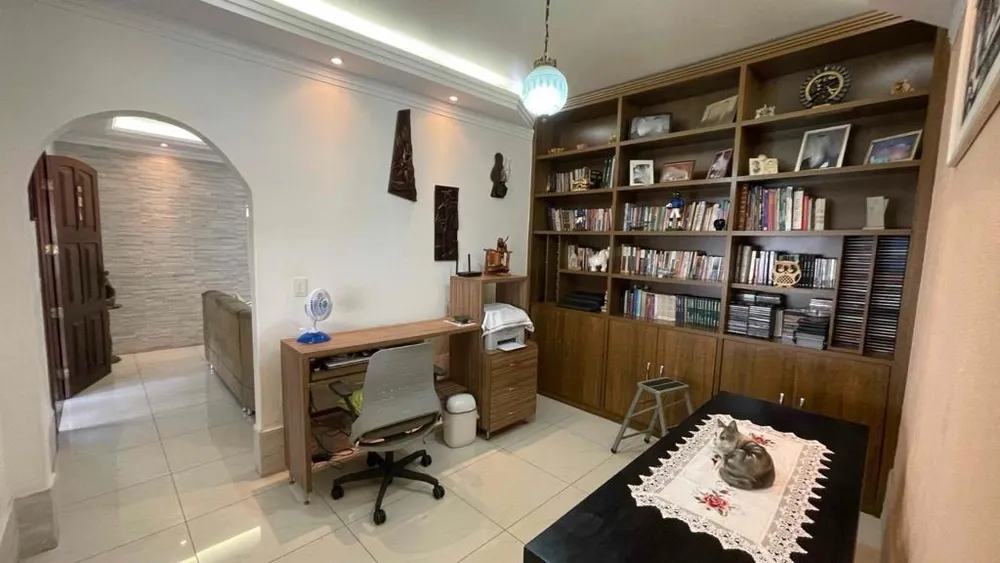 Casa, 5 quartos, 352 m² - Foto 4