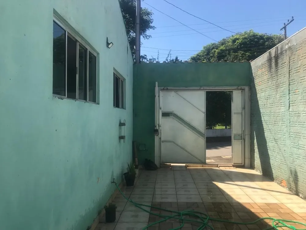 Casa, 4 quartos, 180 m² - Foto 2