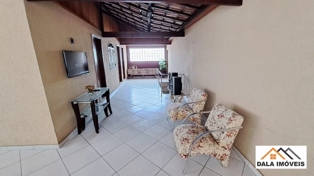 Casa, 4 quartos, 360 m² - Foto 1
