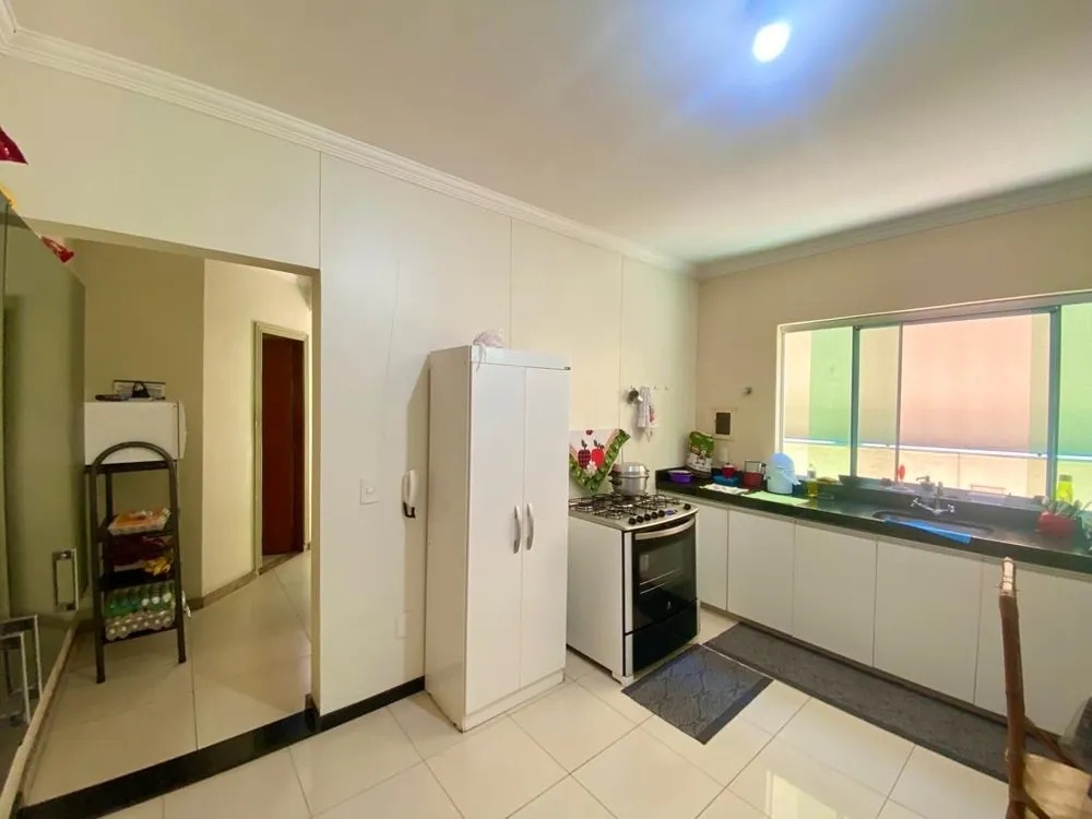 Casa, 3 quartos, 265 m² - Foto 11