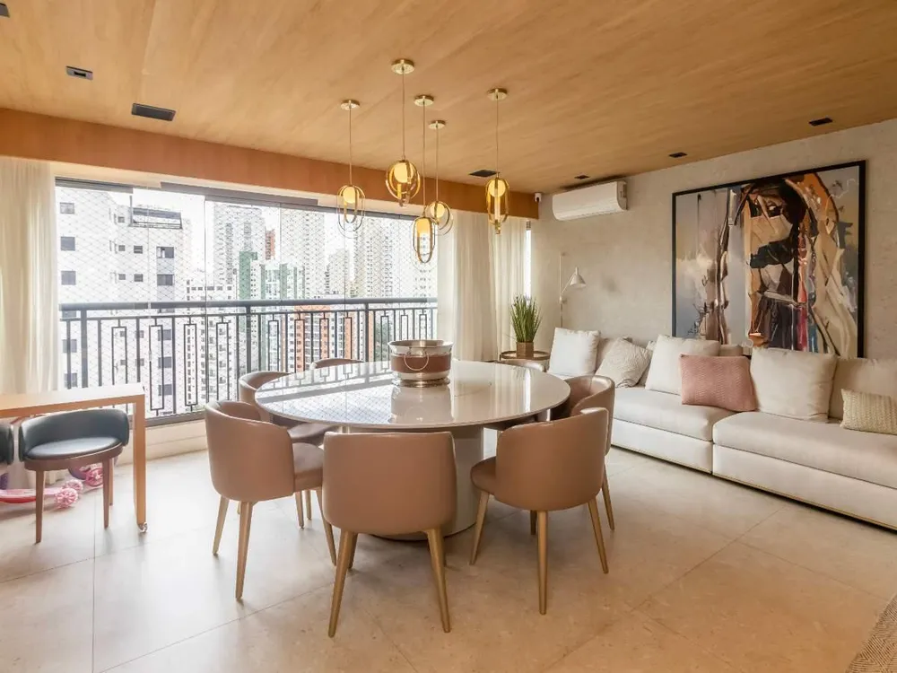 Apartamento, 3 quartos, 147 m² - Foto 1