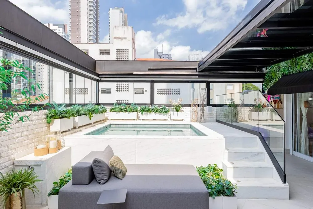 Apartamento, 3 quartos, 220 m² - Foto 1