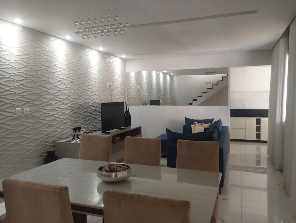 Casa, 3 quartos, 360 m² - Foto 2