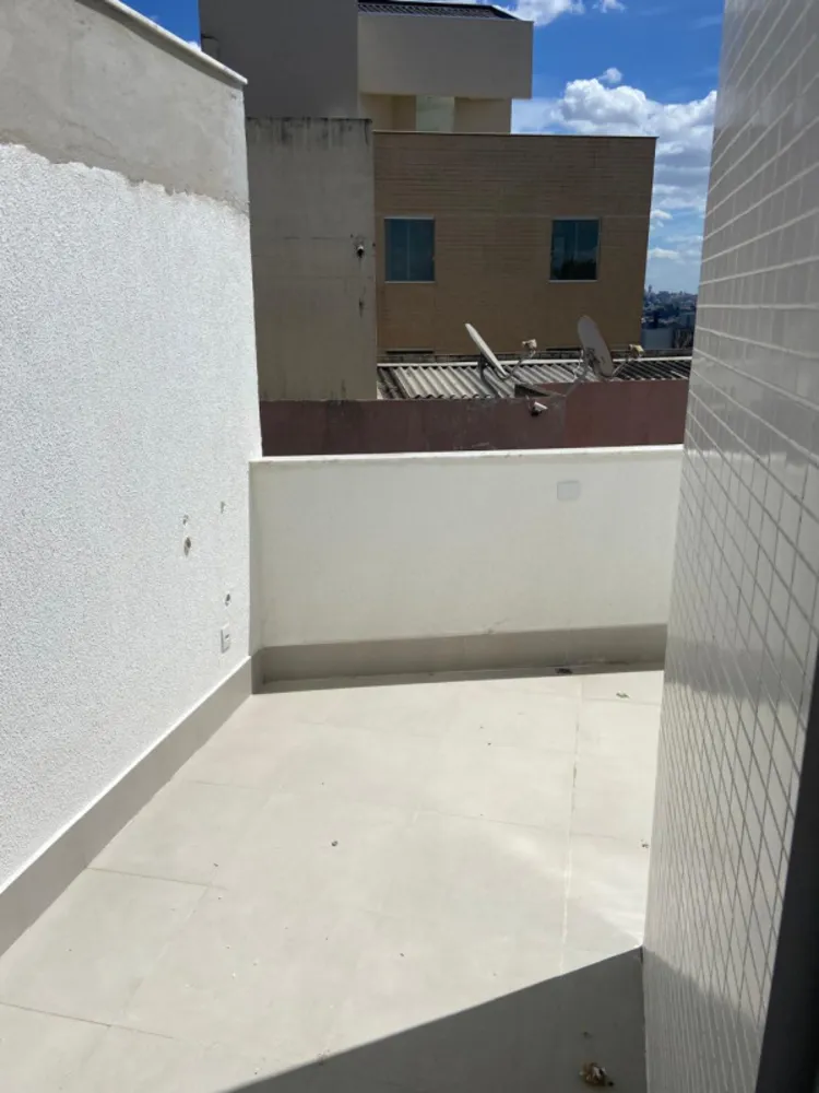 Apartamento, 3 quartos, 140 m² - Foto 2