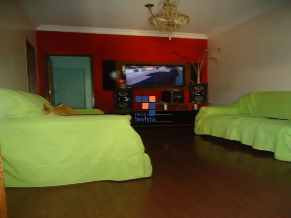 Casa, 3 quartos, 360 m² - Foto 1